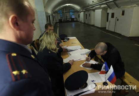 «Колониальное» право: Конституционный суд РФ решит голосовать ли заключенным